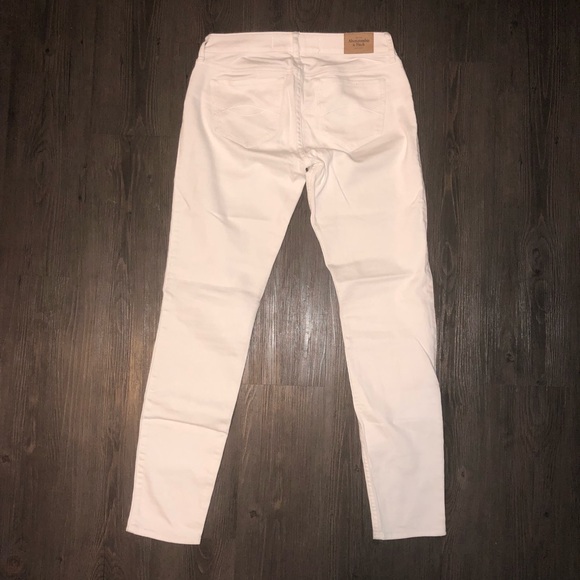 ABERCROMBIE & FITCH WHITE SKINNY JEANS - Picture 2 of 6